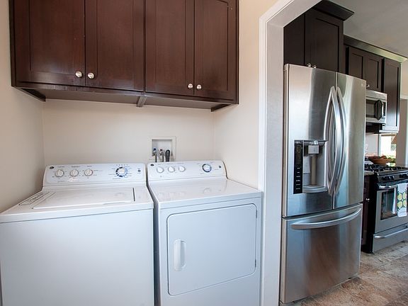 4th image of 11633 S Saint Andrews Pl
