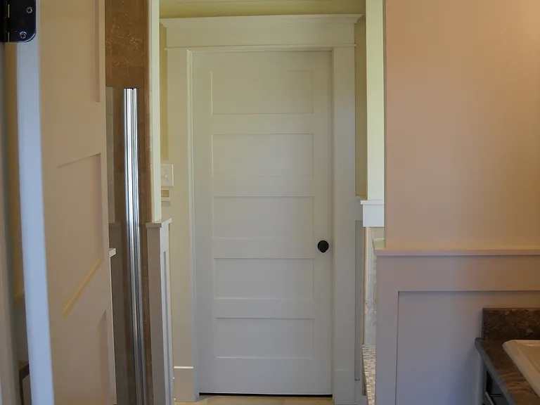255 Belleville St — Photo 12