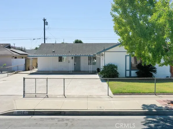 5932 Chinook Dr, Huntington Beach, CA 92647