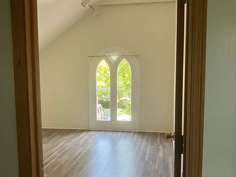 411 Cedar St #C — Photo 6