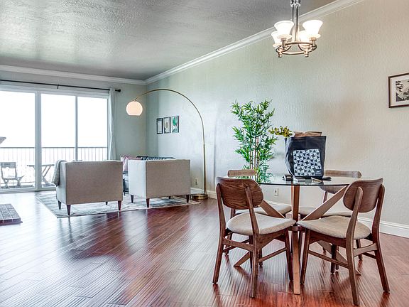 3rd image of 925 Corbett Ave APT 104