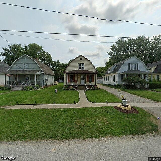 1st image of 170 Sinclair St