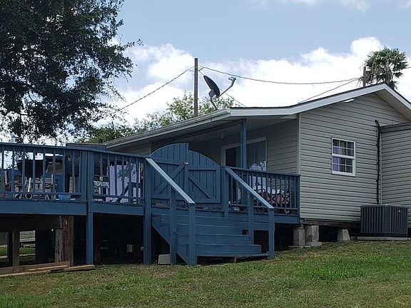 2nd image of 37475 Rio Loop Rd