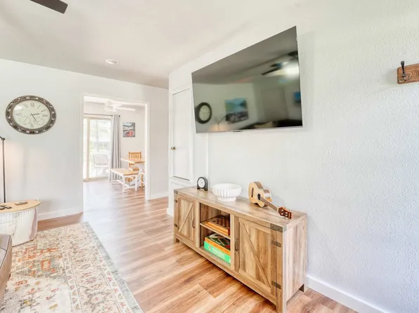 1308 SE East St #Id1241345p, Bentonville, AR 72712