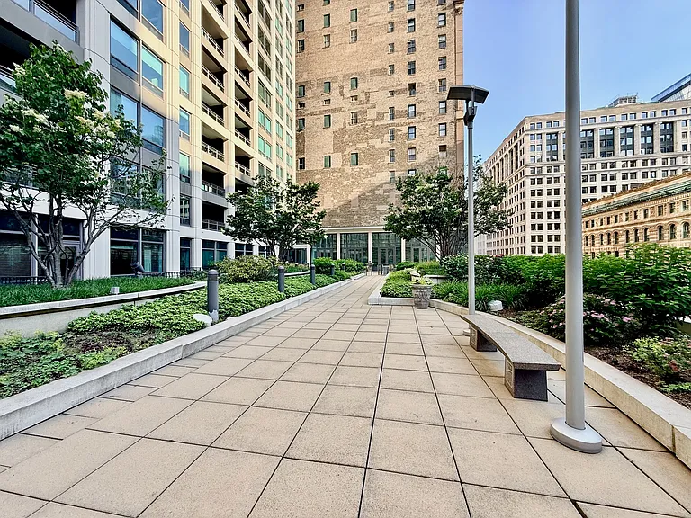 130 N Garland Ct #2110 — Photo 37