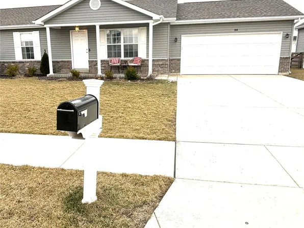 104 Plymouth Ct, Troy, MO 63379