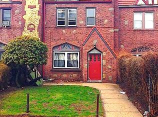 11564 222nd St, Cambria Heights, NY 11411