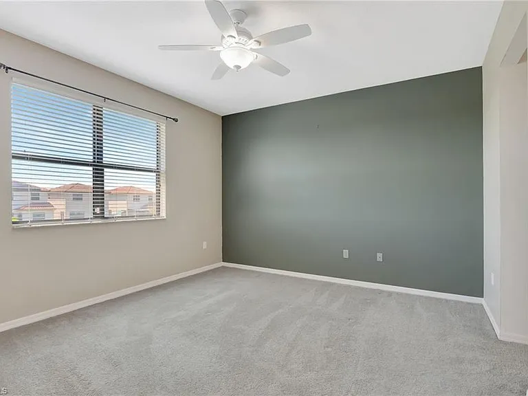 5374 Ferris Ave — Photo 22