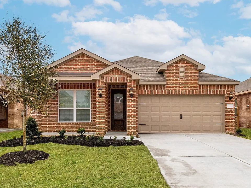 1110 Whispering Winds Dr