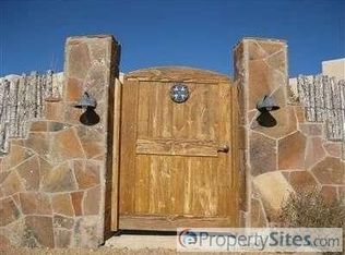 4 Loma De La Vida, Santa Fe, NM 87506