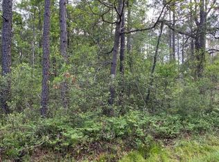 136 S Shore Dr, Southport, NC 28461