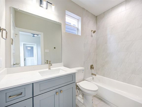 5th image of 3404 & 3406 Rawley St
