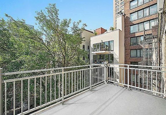 5th image of 44 E End Ave #4R