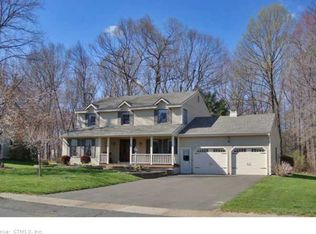 44 Foxwood Rd, Bristol, CT 06010