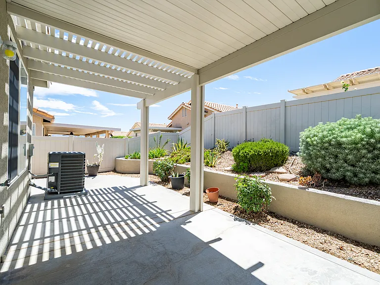 4971 Rio Bravo Dr — Photo 36
