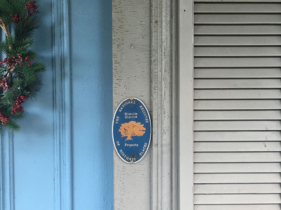 1st image of 538 Central Ave #4