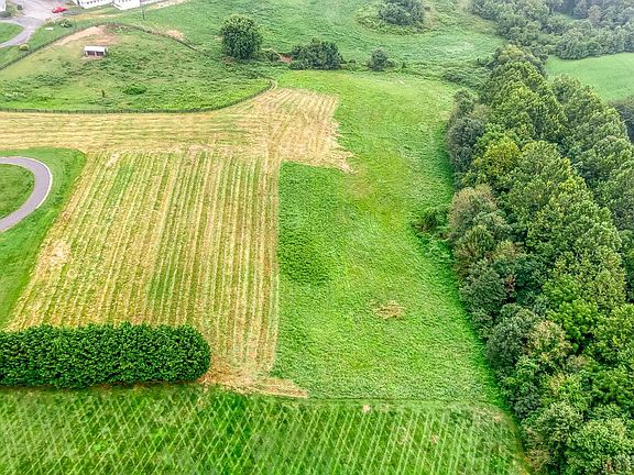 3rd image of 2301 Victorian View Ct