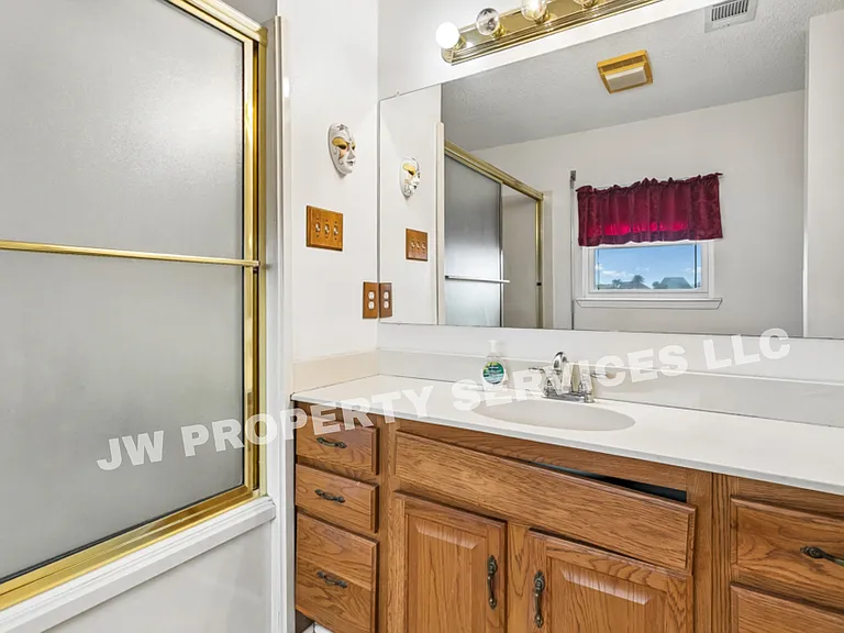 277 Moonraker Dr — Photo 6