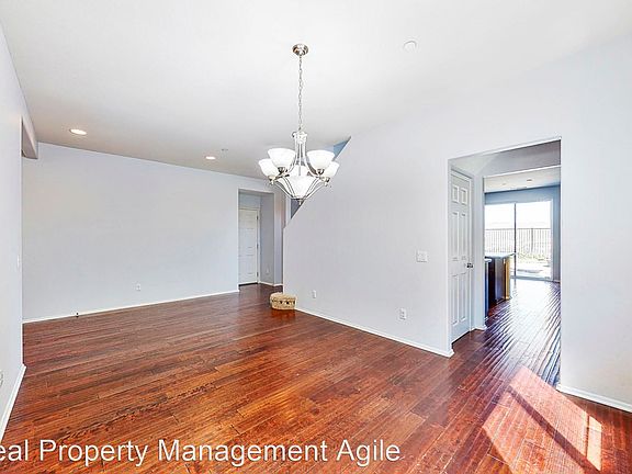 5th image of 4148 Alderwood Pl