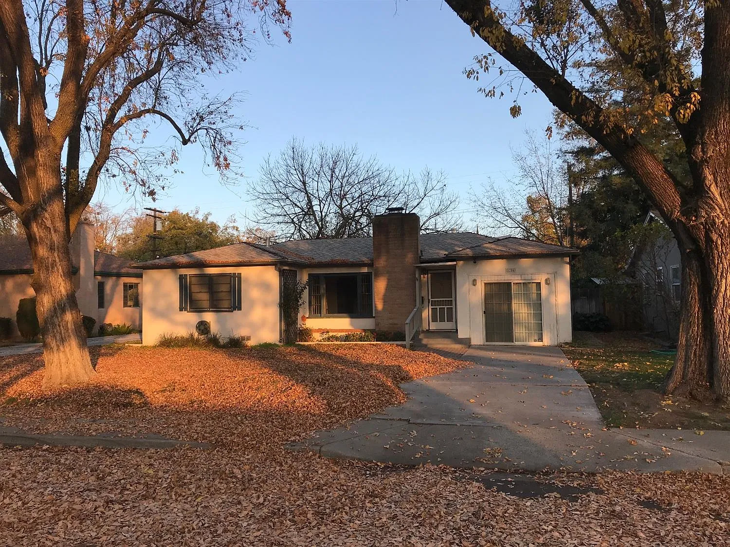 1704 Albany Ave photo 1