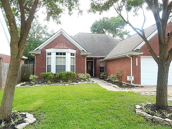 2nd image of 15207 Maple Meadows Dr