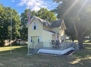 791 Roslin Rd, Benton Harbor, MI 49022