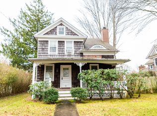 58 Layton Ave, Southampton, NY 11968