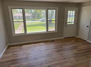 2010 Vermont St #1, Gary, IN 46407