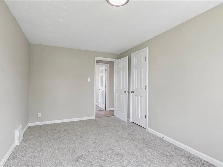 3535 Erin Ave #UP — Photo 10