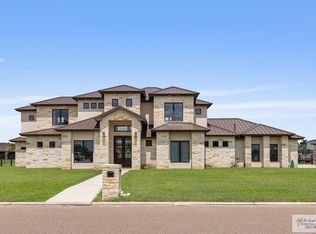 105 Plantation Dr, Rancho Viejo, TX 78575