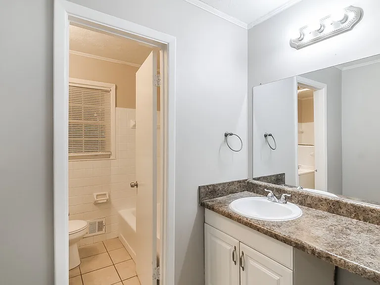1210 Maple St SE — Photo 15