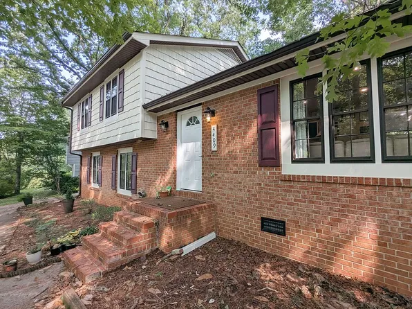 4409 Pickwick Dr, Raleigh, NC 27613