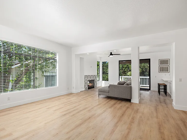 31 Oak Knls — Photo 19