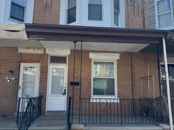 1668 Fillmore St, Philadelphia, PA 19124