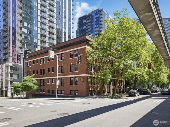 2132 5th Avenue #209, Seattle, WA 98121