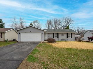 43 Thicket Ln, South Beloit, IL 61080