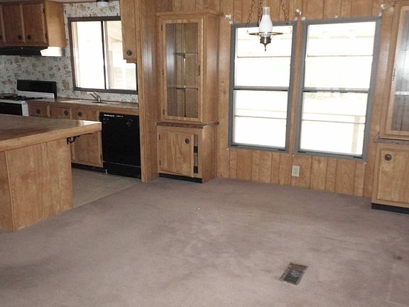 3rd image of 304 N Gilmer Ave