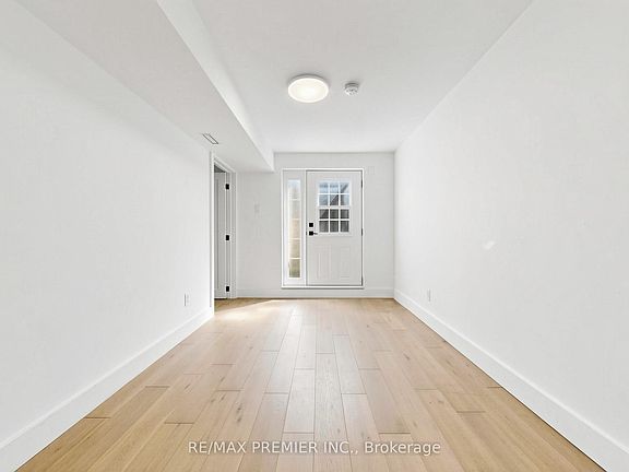 3rd image of 45 Croham Rd #Basement