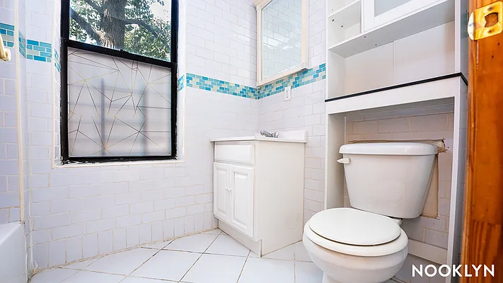 Rented by Nooklyn NYC LLC | media 31