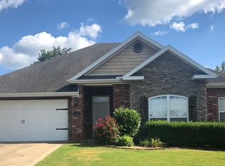 239 Carrington Ave, Springdale, AR 72764