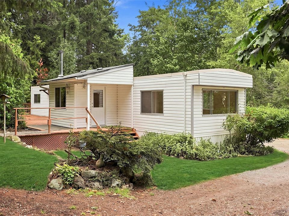 1st image of 470 Fourneau Way