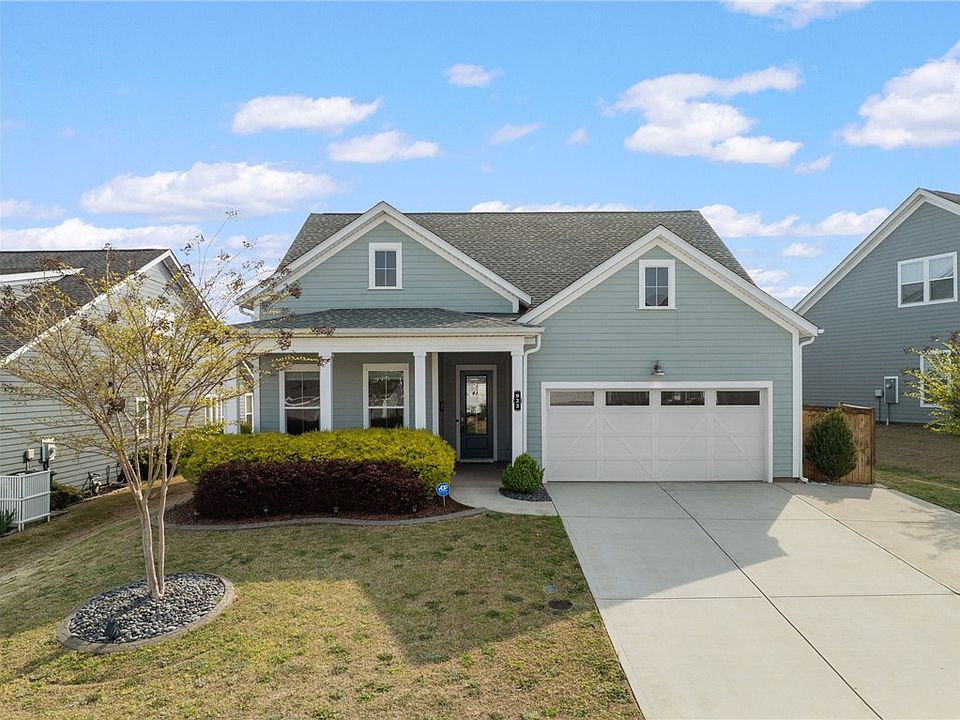 1st image of 922 Berwick Dr