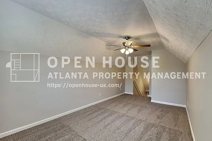638 Castlebrooke Way — Photo 17
