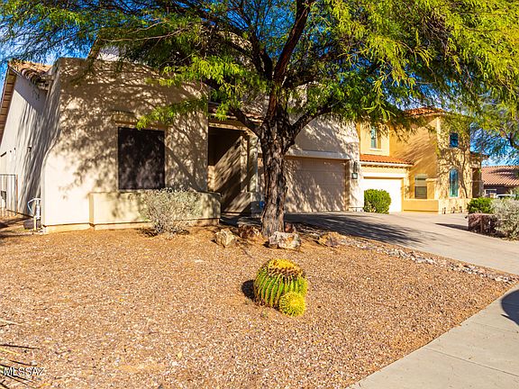 4th image of 181 E Camino Limon Verde