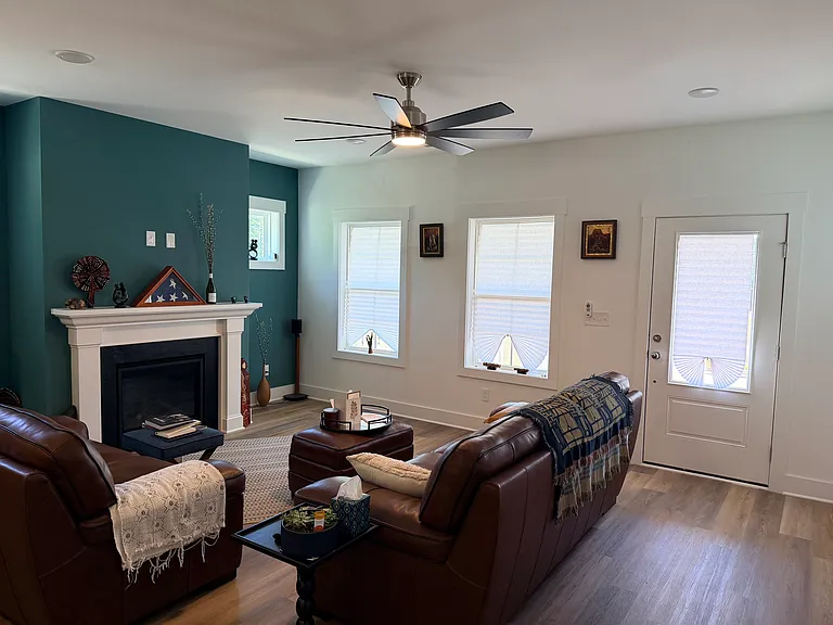 135 Blanche Way — Photo 5