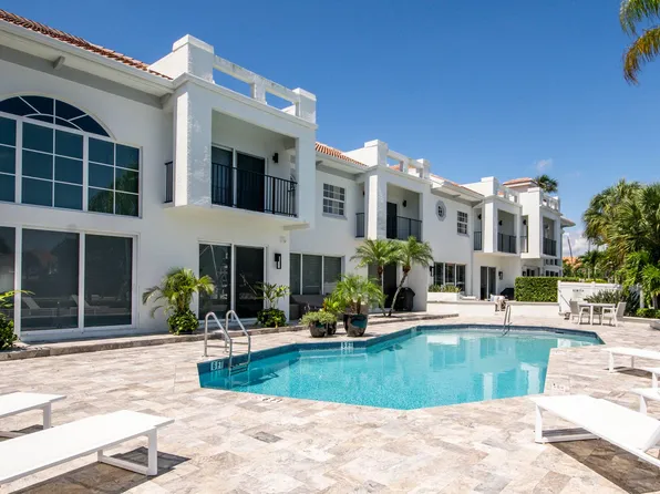 2245 Monet Rd, North Palm Beach, FL 33410