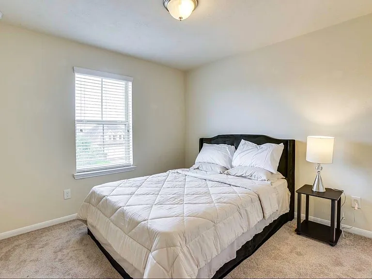 15015 Winter Valley Ct — Photo 28