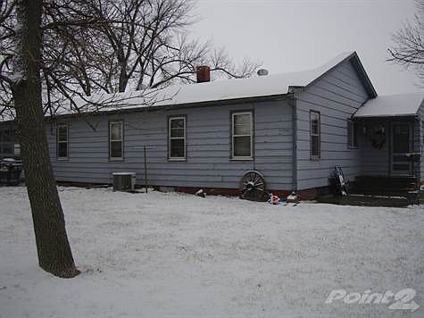 710 W Ash-Parkston 001