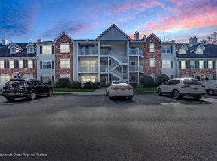312 Red Crest Ln, Branchburg, NJ 08876