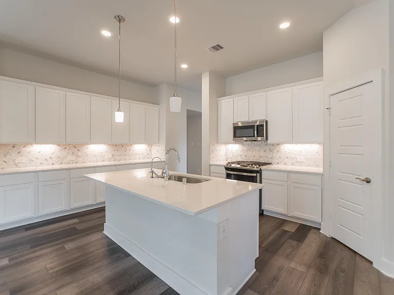 10289 S Goshawk Trl — Photo 15